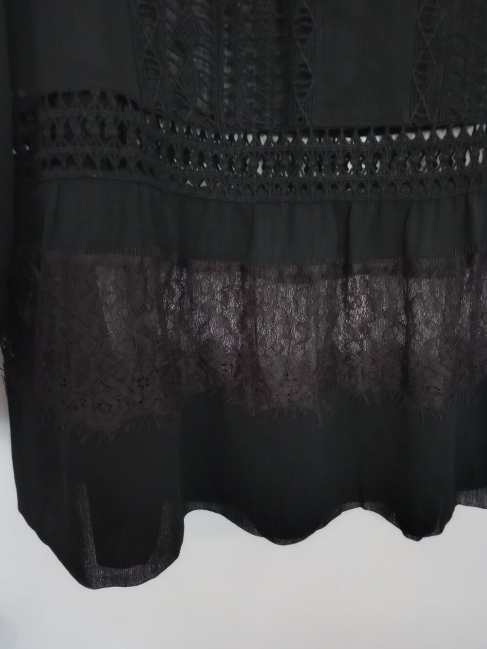 Chico's Black Sheer Lattice Lace Dark Romantic Top - Picture 4 of 7
